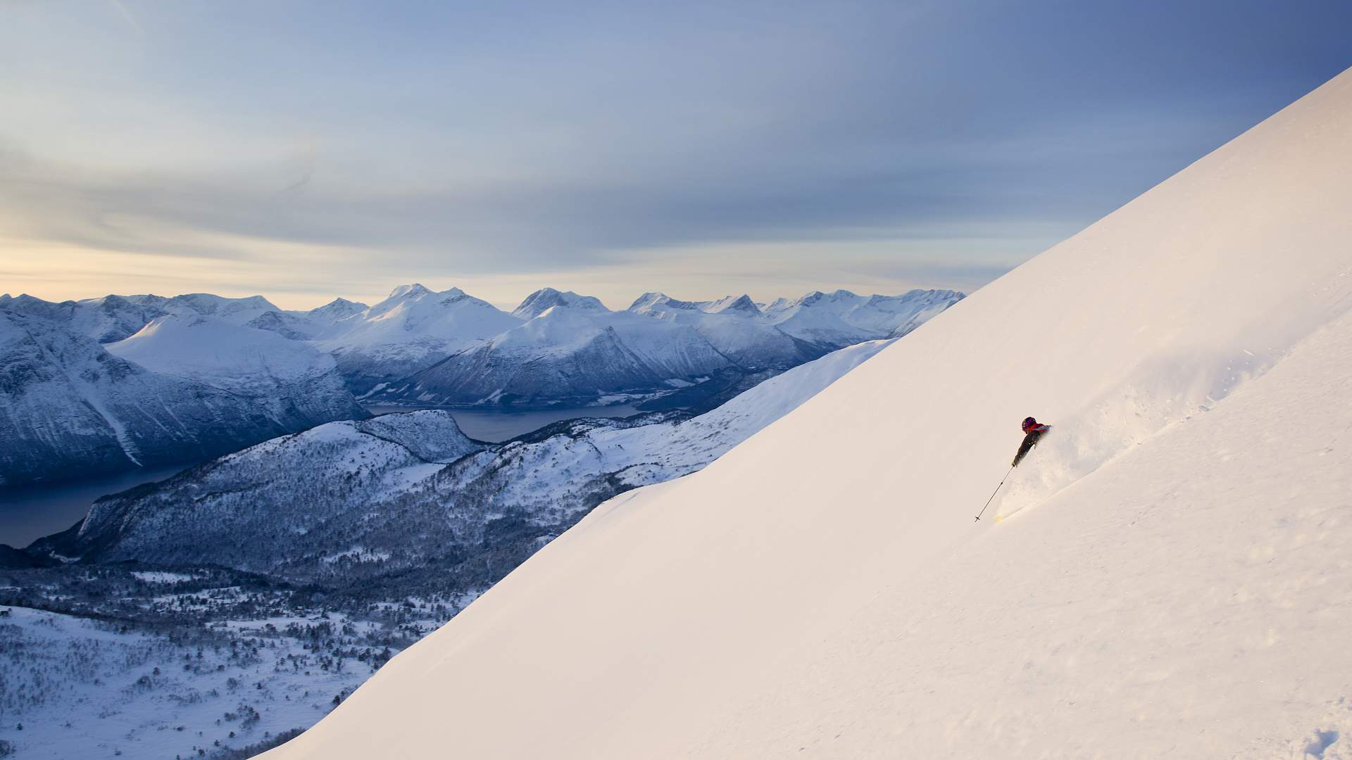 3-tägige Skitour in Romsdalen mit dem Hotel Aak