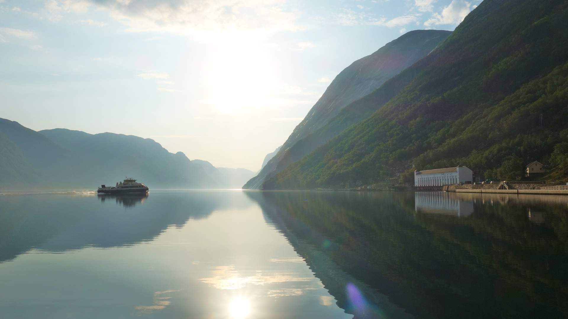 Fjelltur til Flørlitrappene og Rallarstien i Lysefjorden