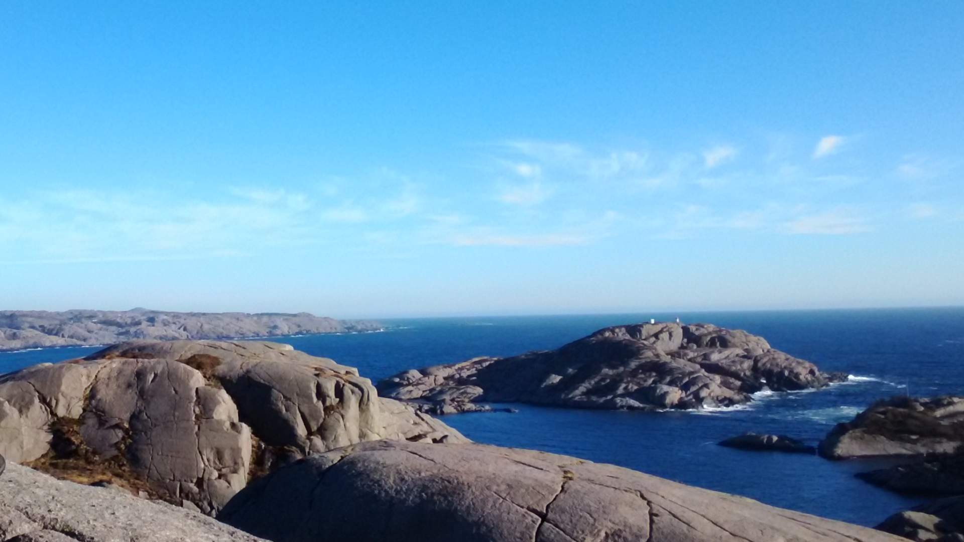 Auglend, Vandringshavn and Brønnnesodden