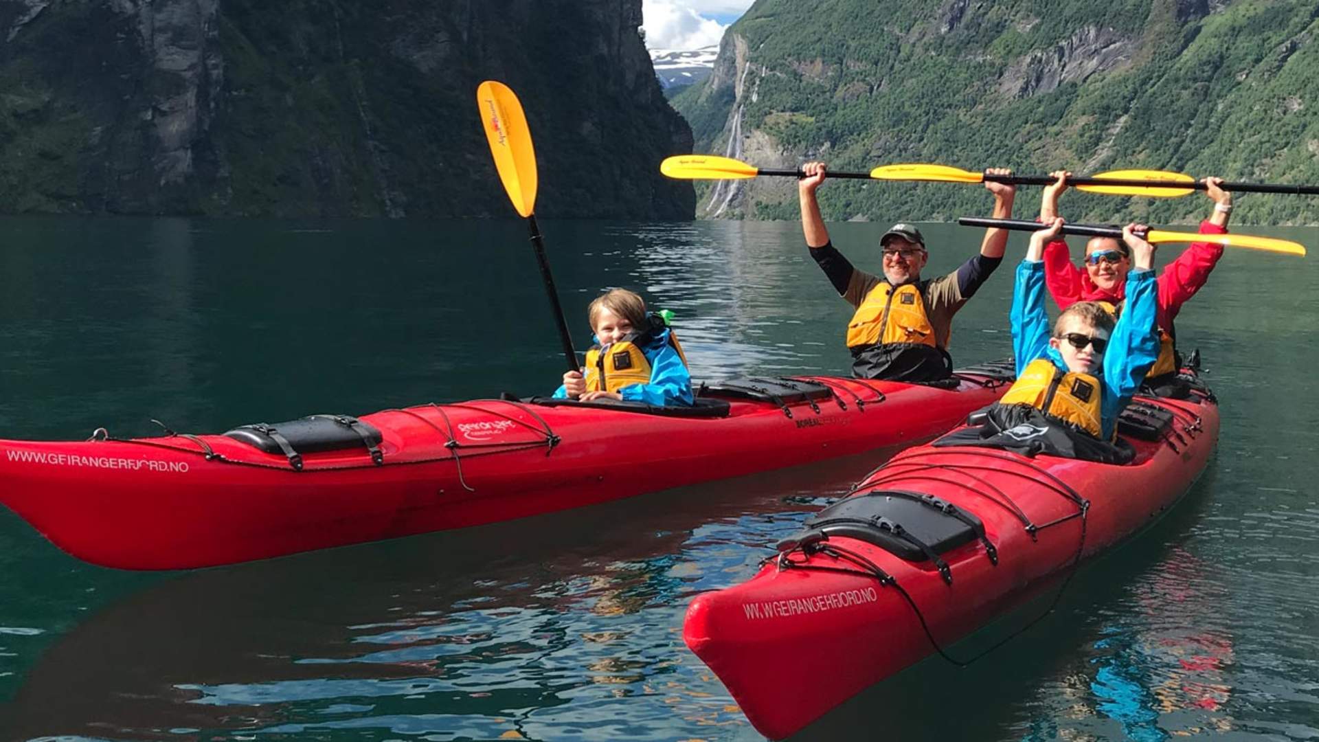 Discover Kayaking - Geiranger Kayak Center