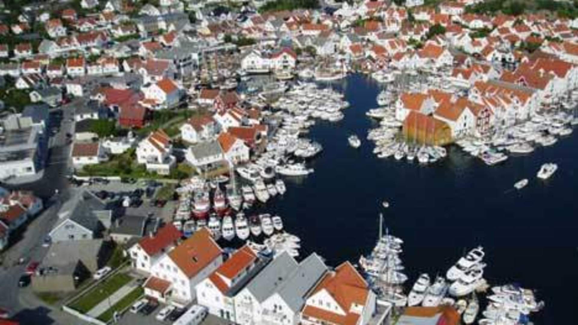 Guided tour to Skudeneshavn with GuideCompaniet
