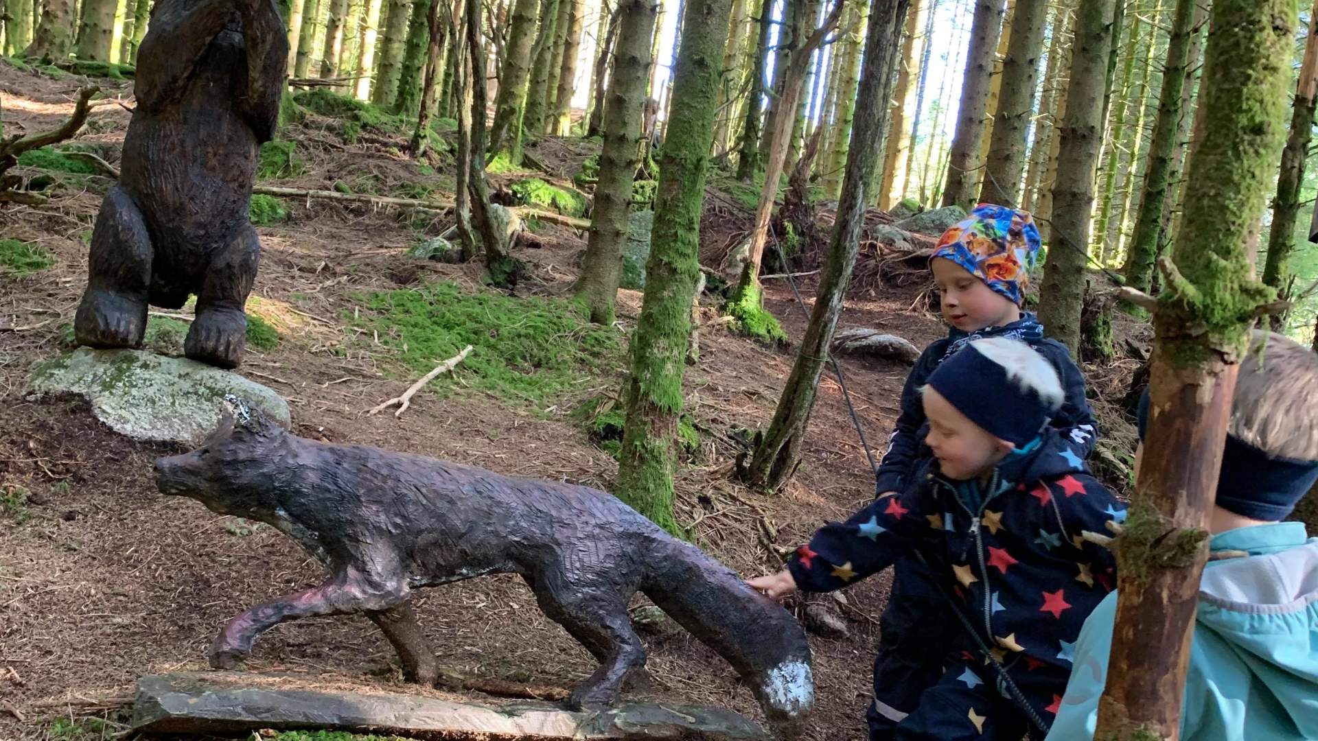 Familienausflug zum Eventyrskogen in Årdal