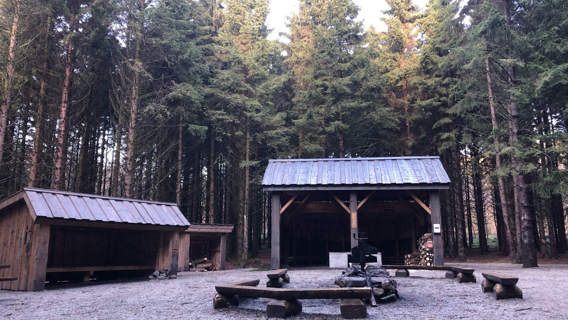 Gapahukene på Gramstad