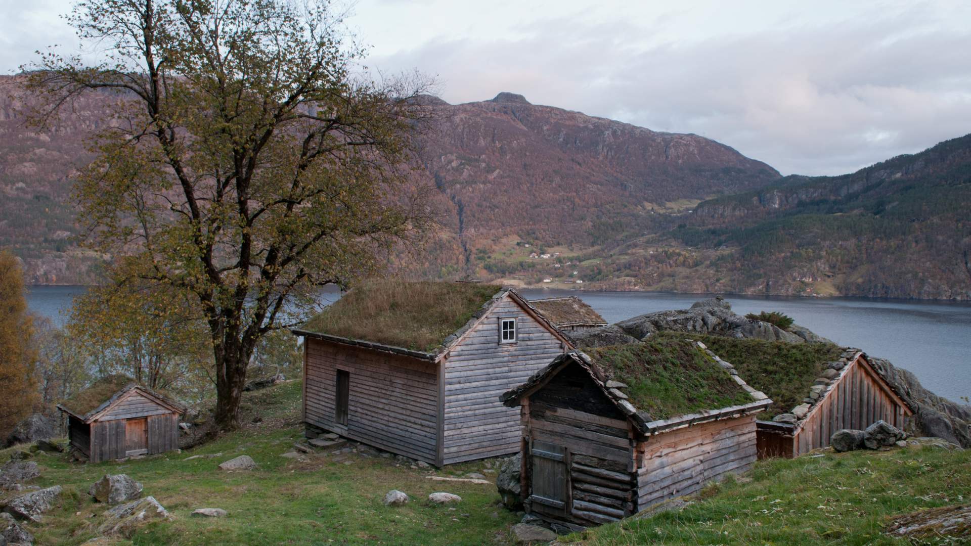 Røynevarden ved Suldalsvatnet (Ryfylkemuseet)