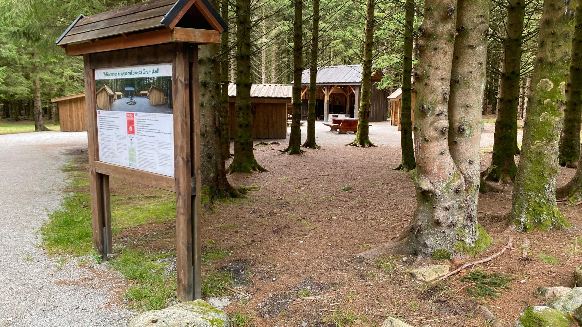 Gapahukene på Gramstad
