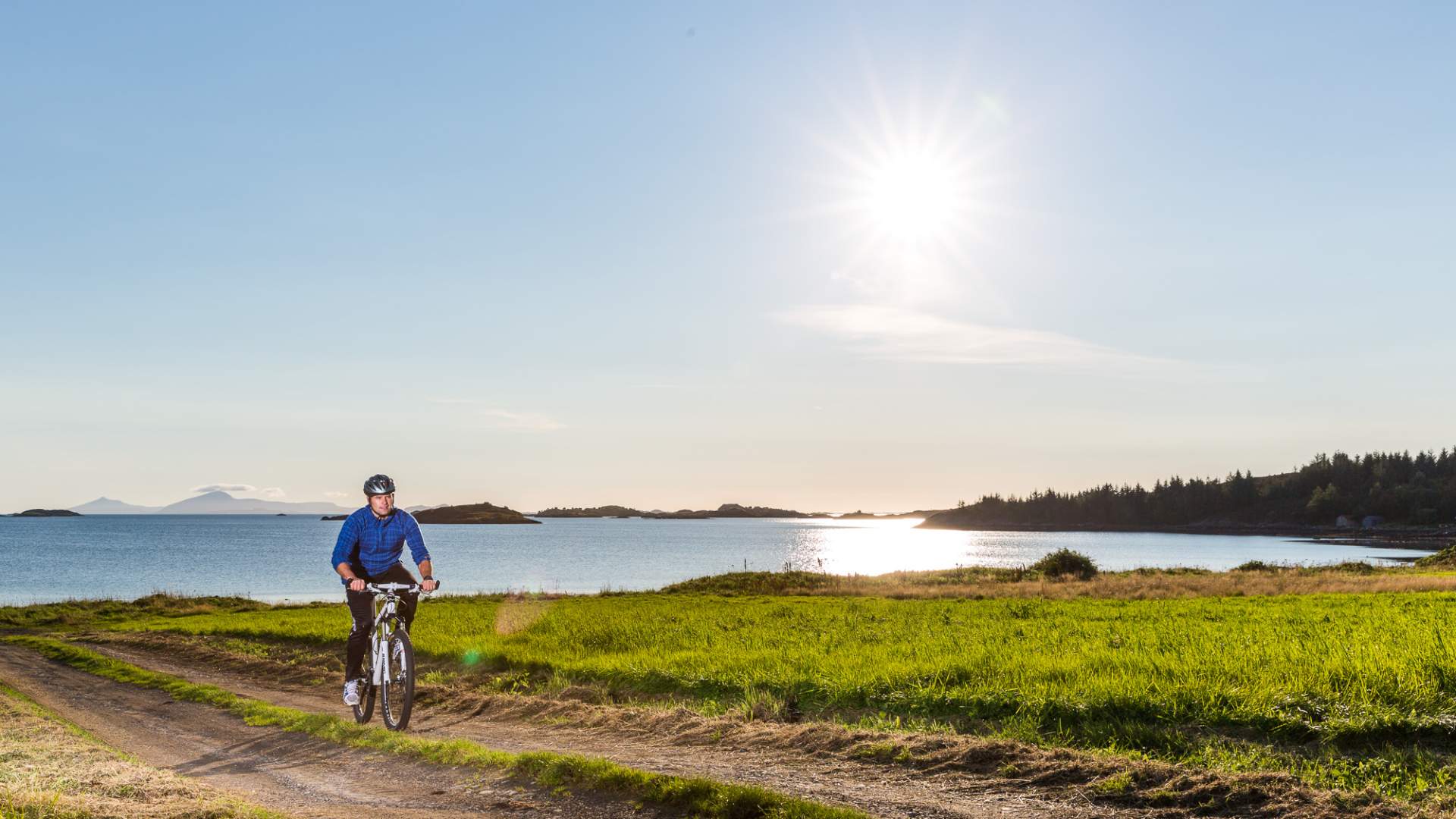 Røaleira sandstrand på Aukra