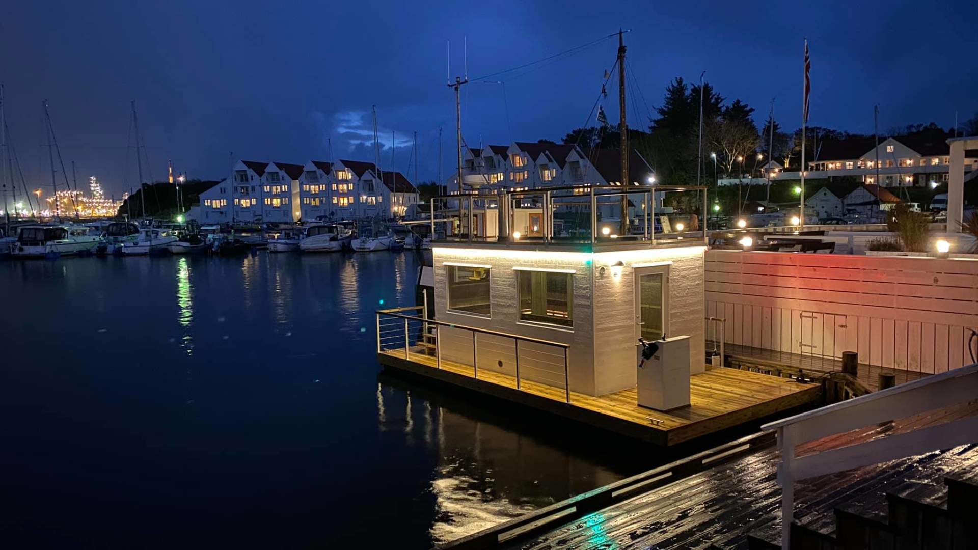 Floating sauna in Tananger