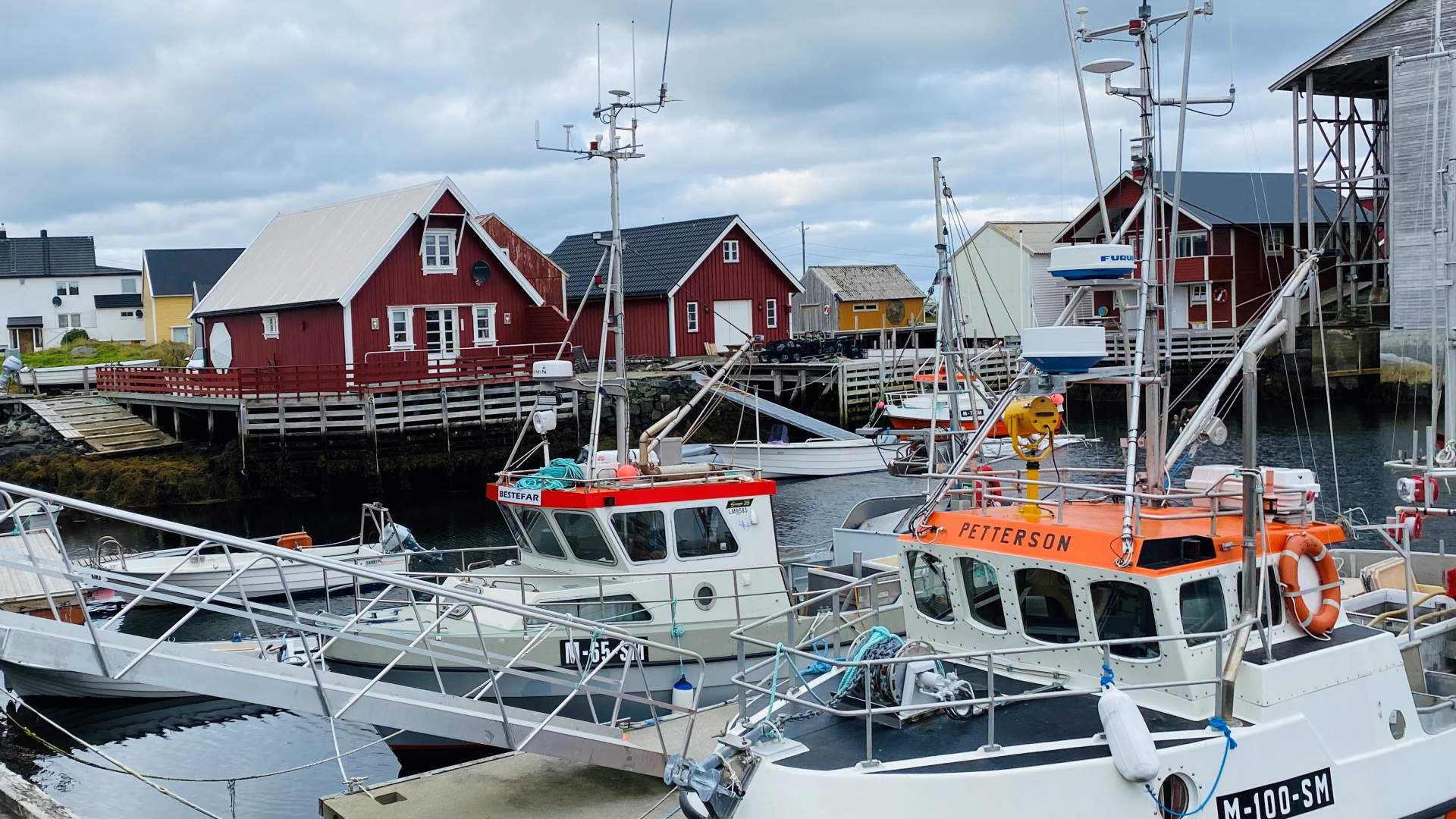 Molonaustet - Gjestehus