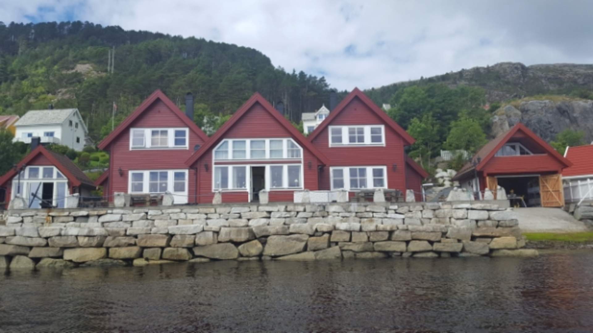 Kjelstad Holidayhouses Kalvåg