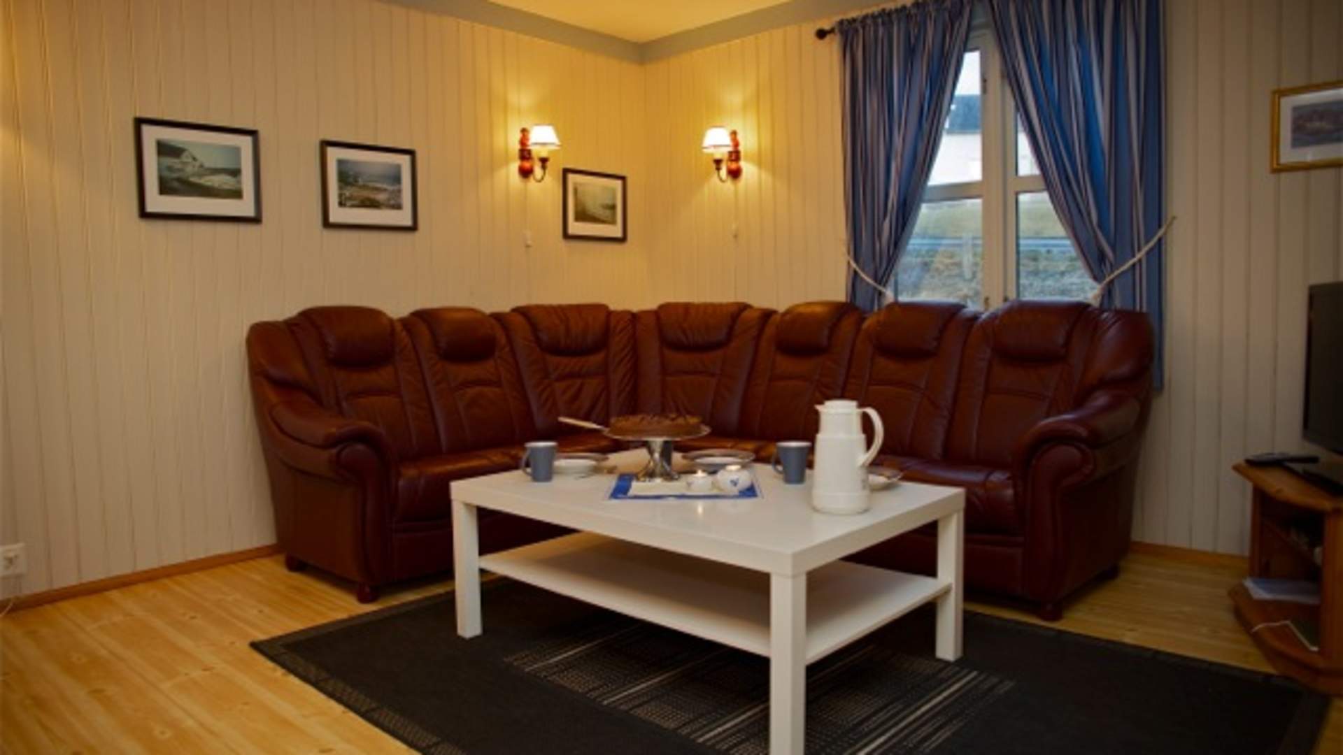 Bryggjen i Bud - Havhusa