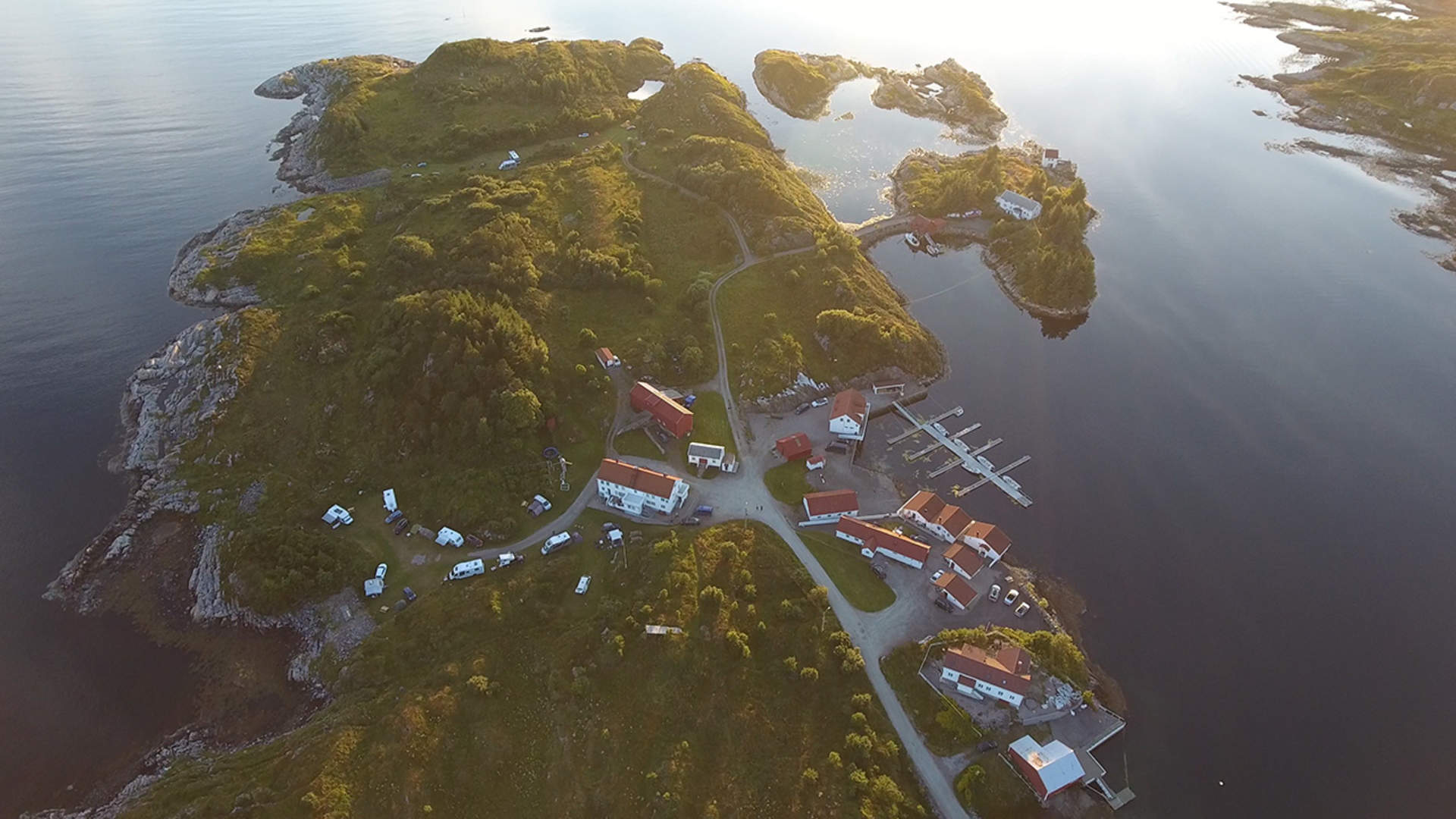 Lysøen Naturcamping og Rorbuer