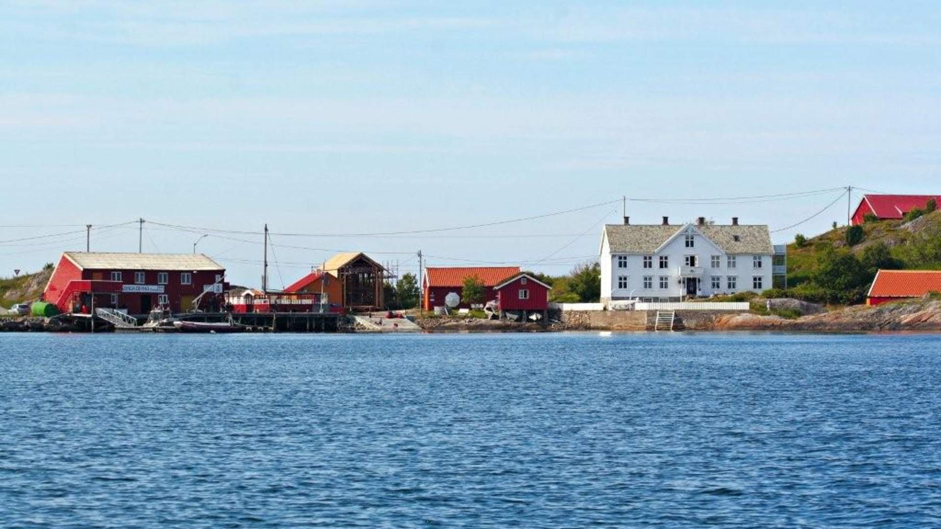 Cabin rental at Strømsholmen Sea Sports Centre