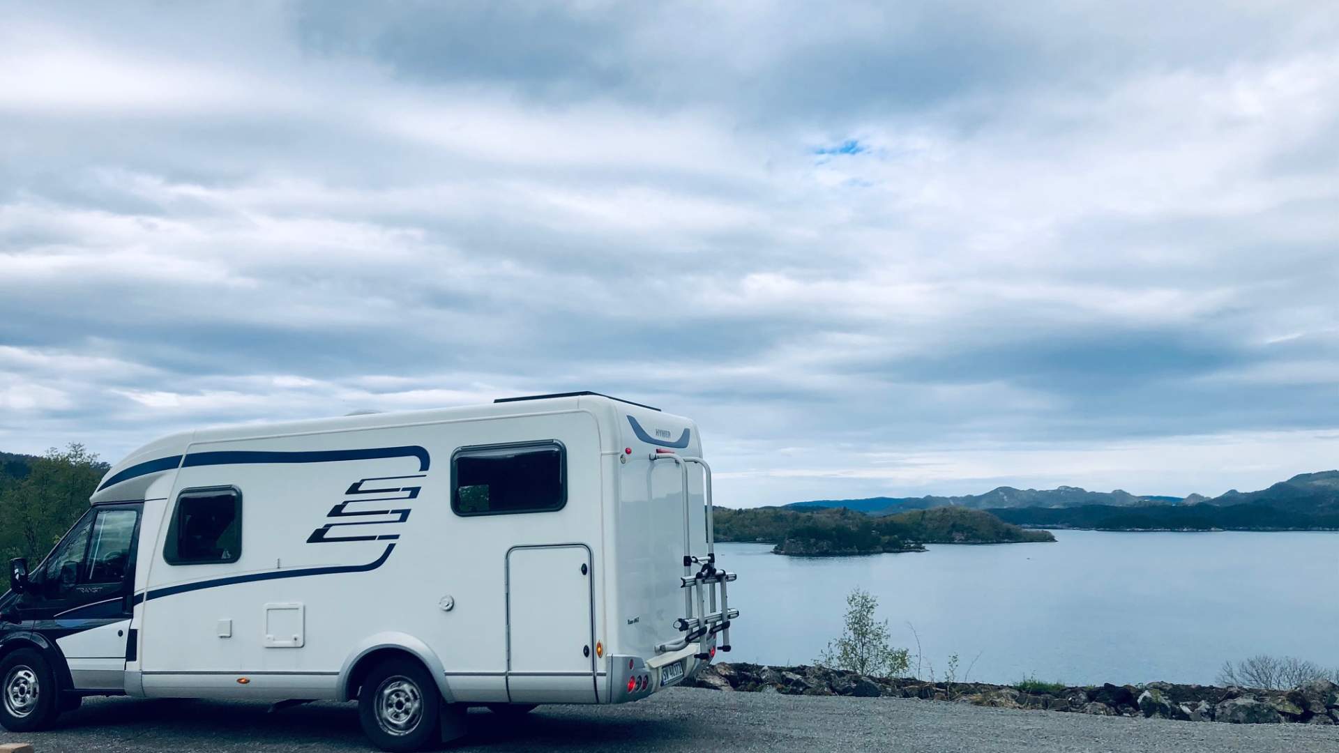 Wohnmobil parkplatz in Tysnes