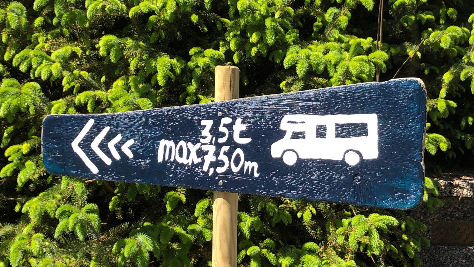 Wohnmobil parkplatz in Tysnes