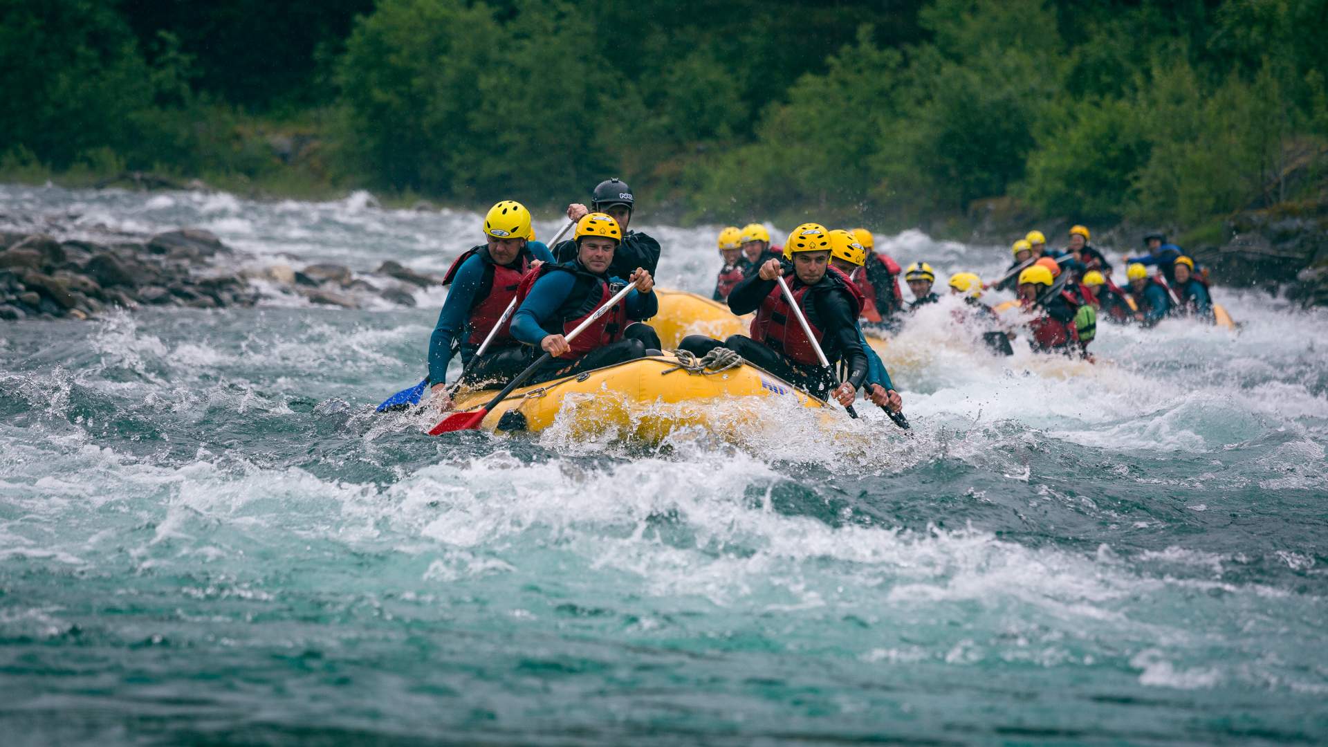 Rafting i Valldal med Uteguiden