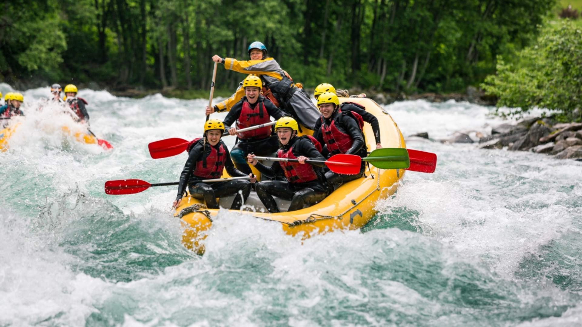 Rafting i Valldal med Uteguiden