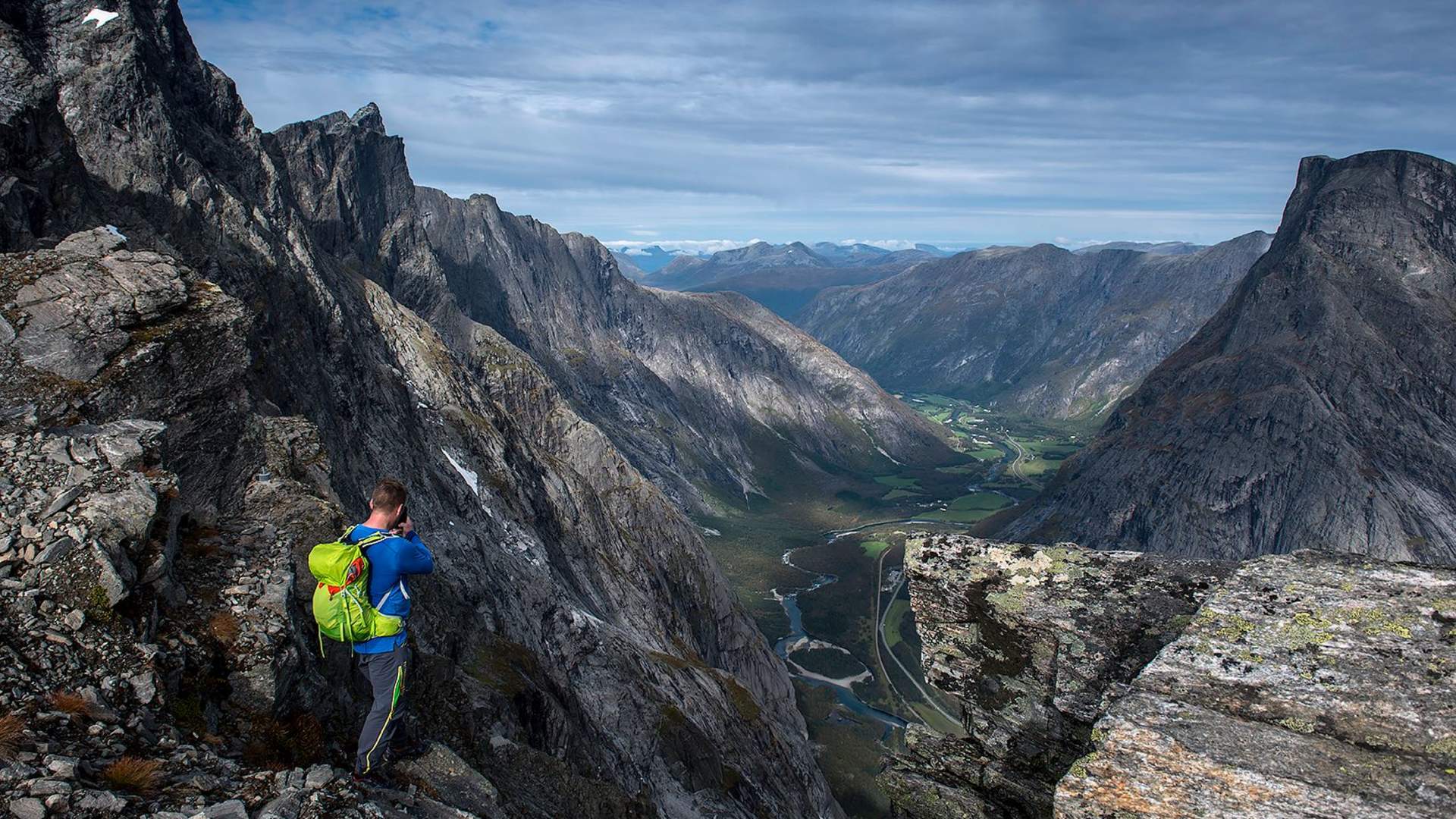 Wandern in Valldal mit Guide von Uteguiden