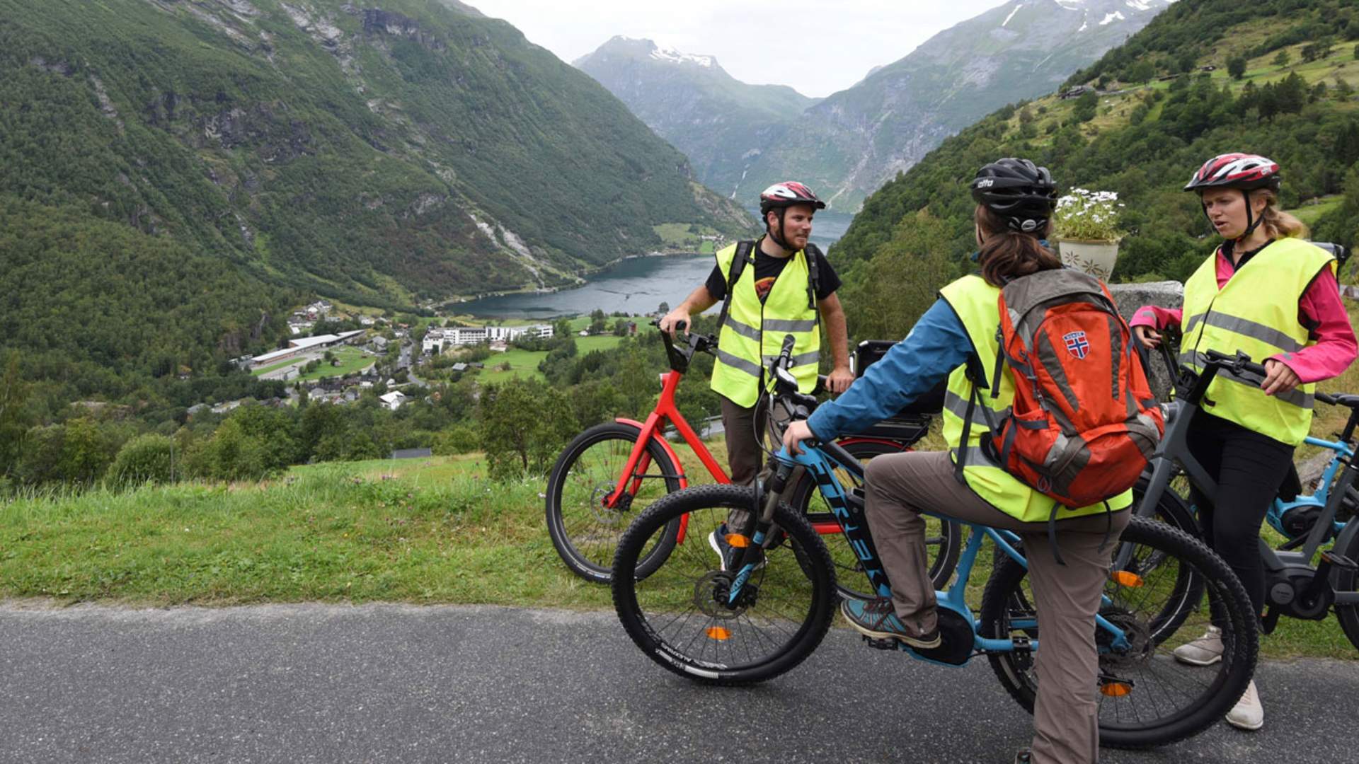 Utleige av el-sykkel i Geiranger