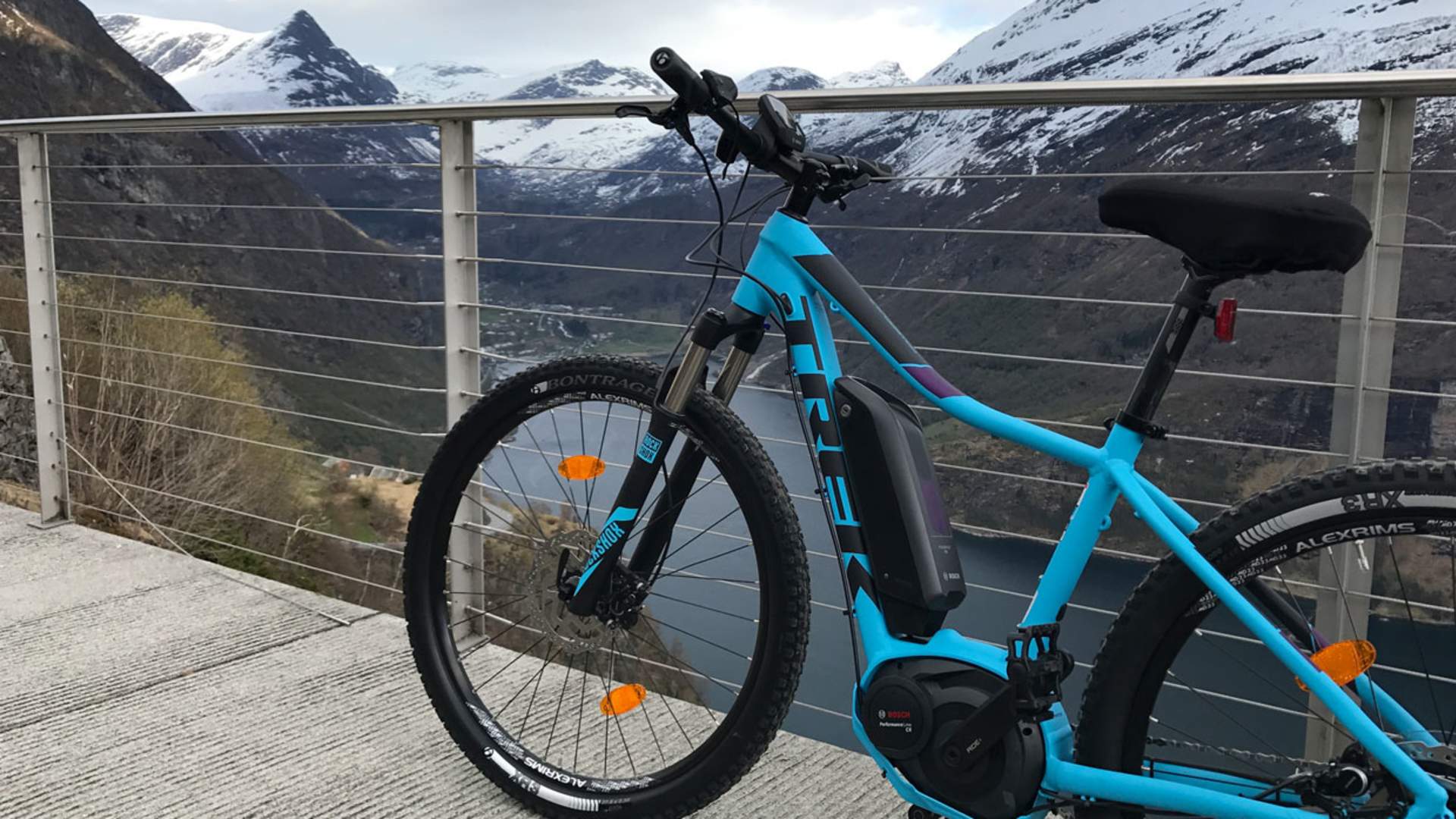 Utleige av el-sykkel i Geiranger