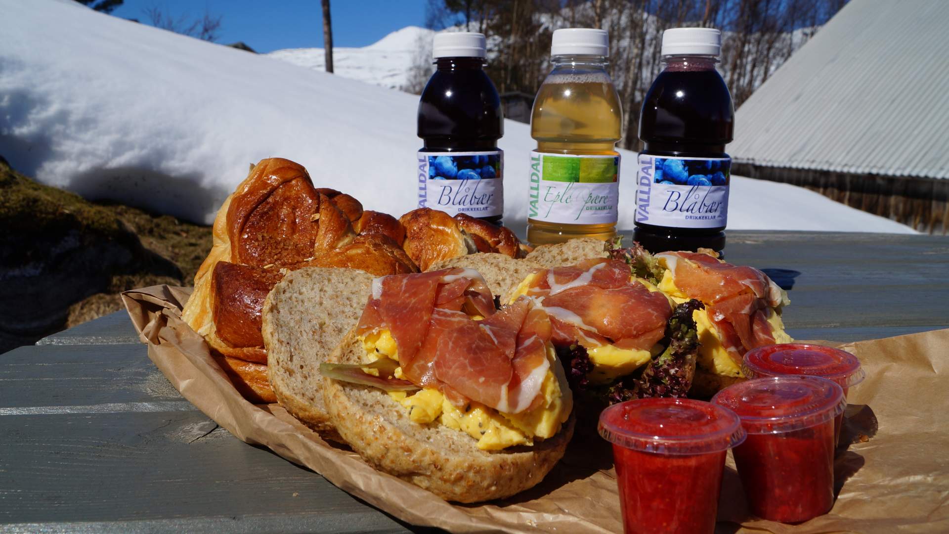 Wandern in Valldal mit Guide von Uteguiden