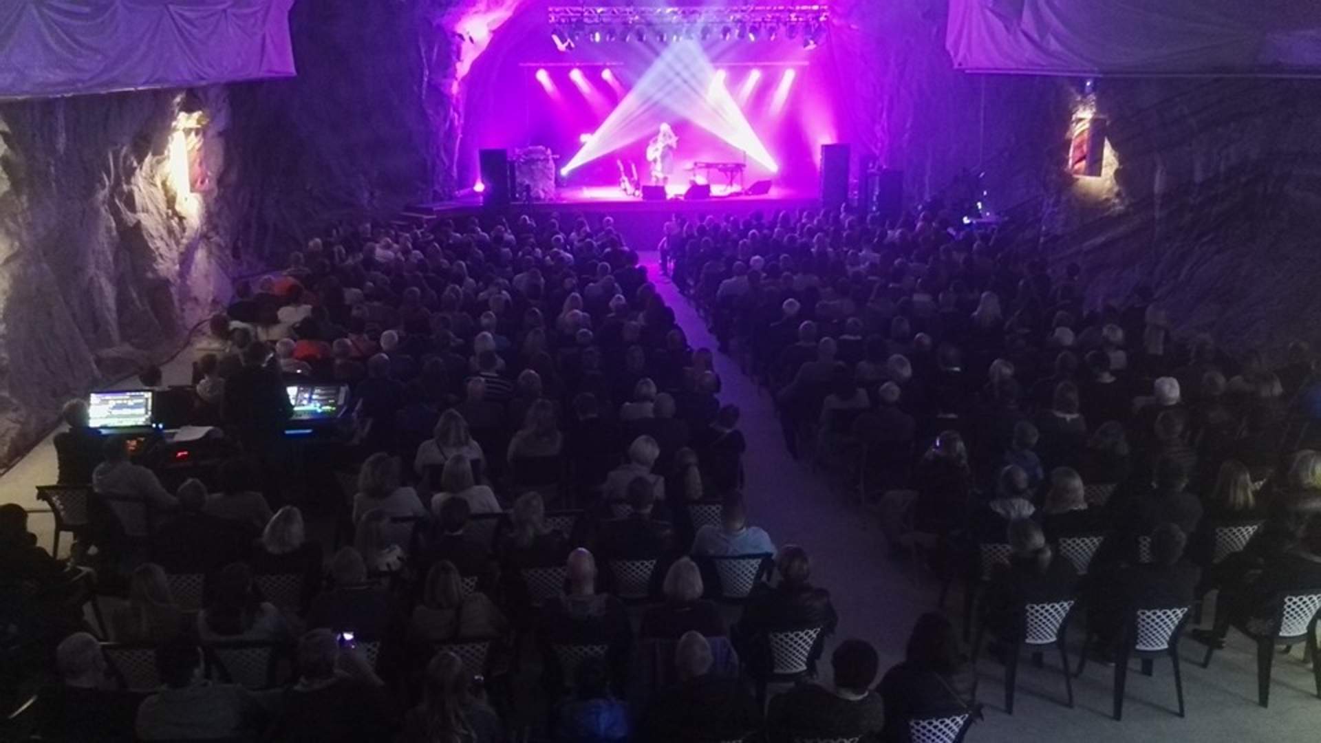 Visit the marble mines in Bergtatt