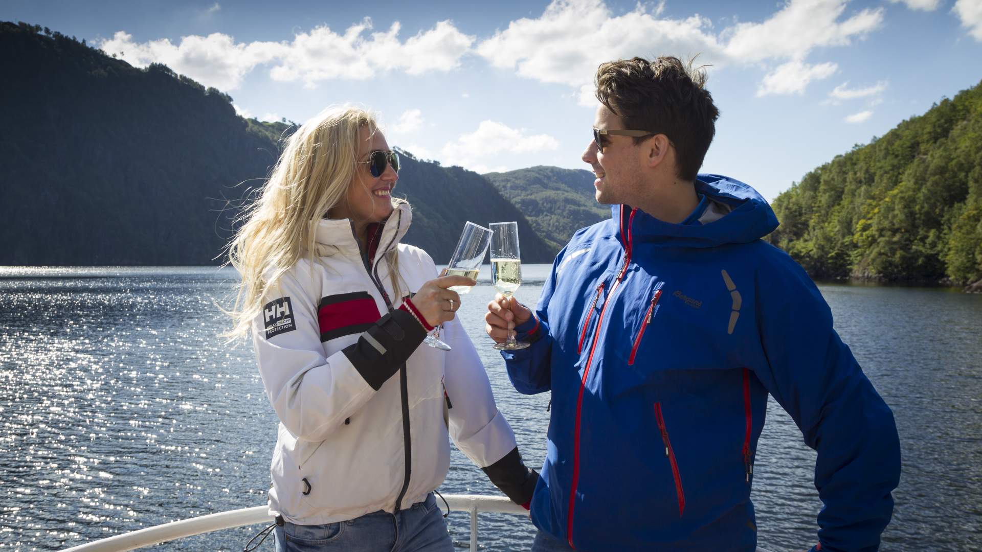 Bootsfahrt auf dem See Ørsdalsvatnet