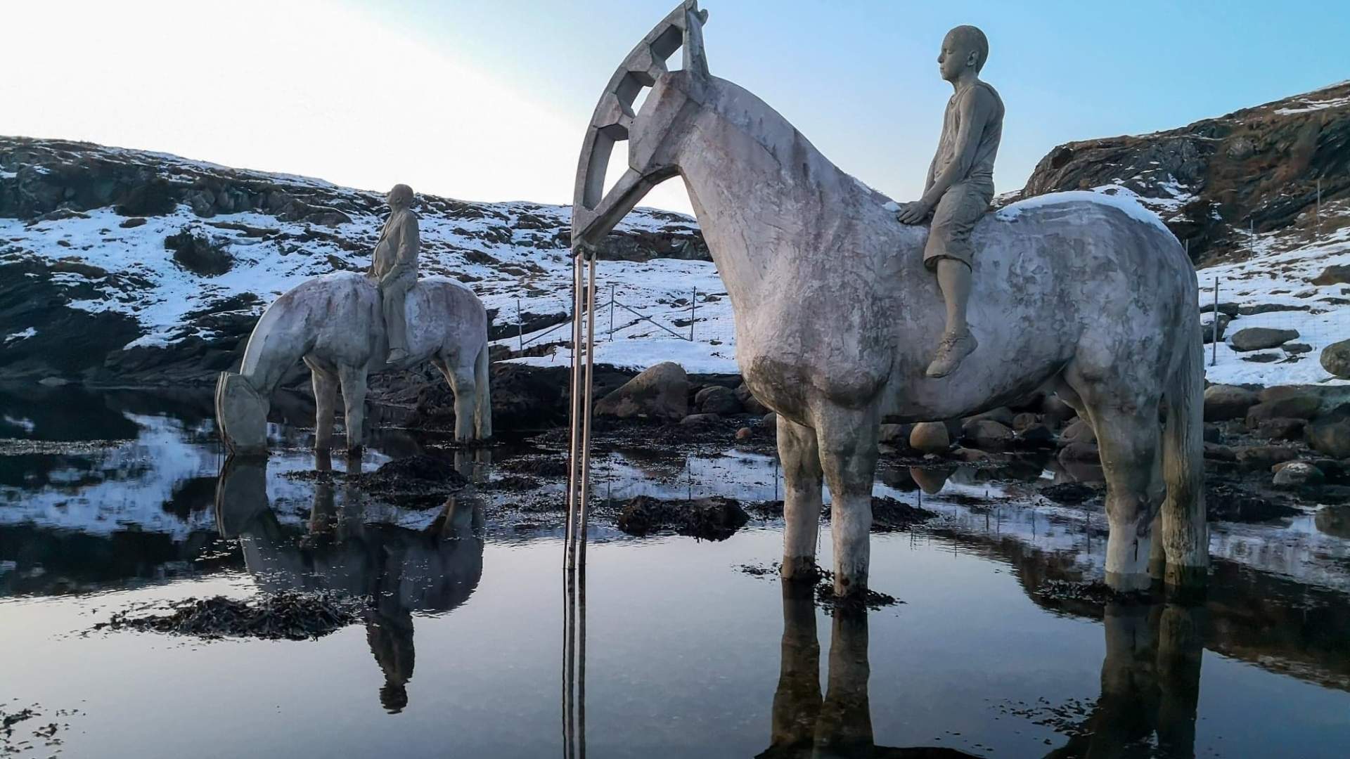 The Rising Tide by Jason DeCaires Taylor