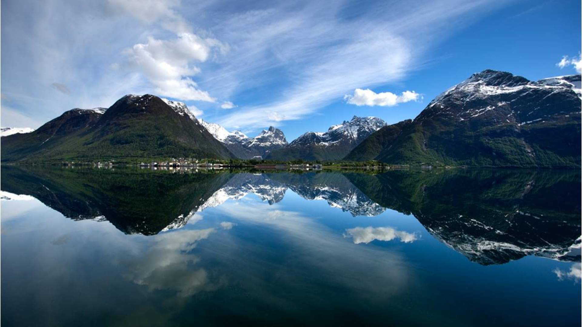 Ettermiddagstur på el-sykkel med Hotel Aak