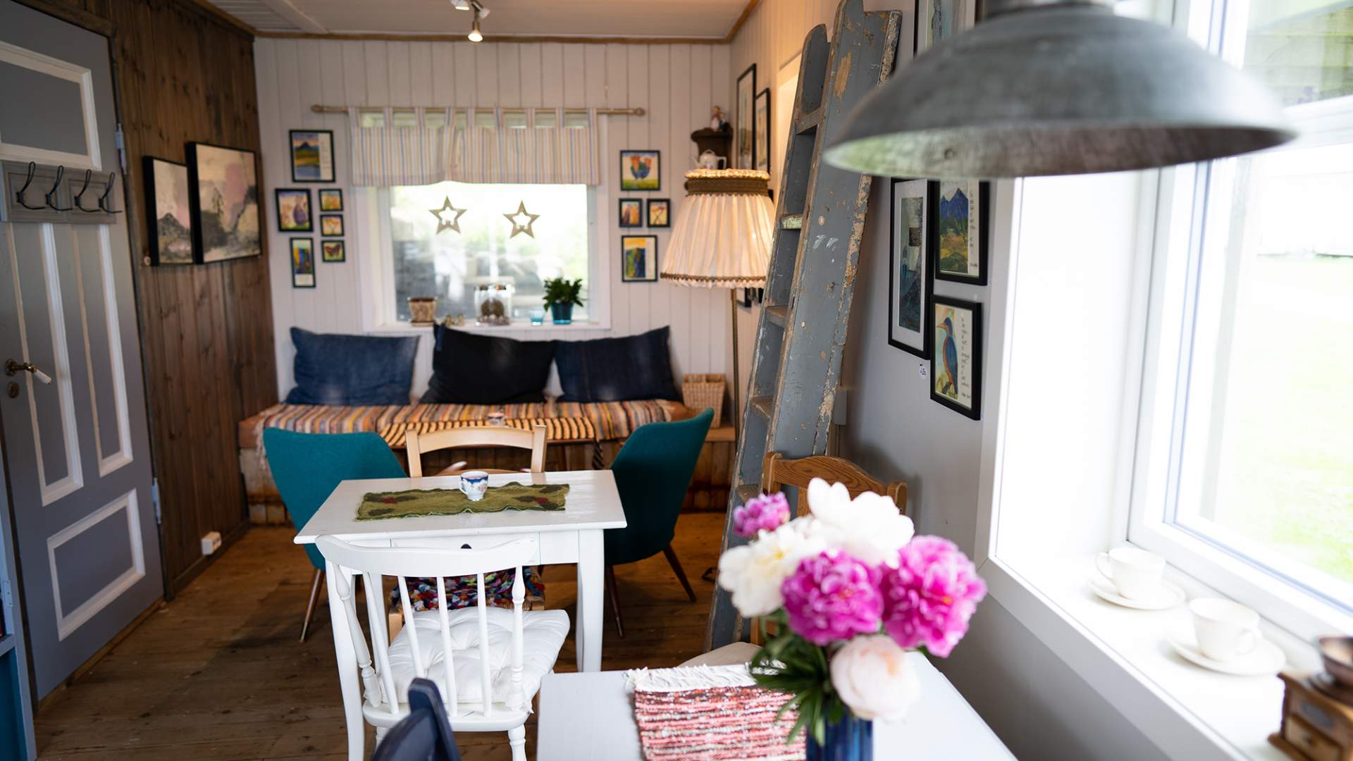 To runde pinner og Glade kopper Yarn shop