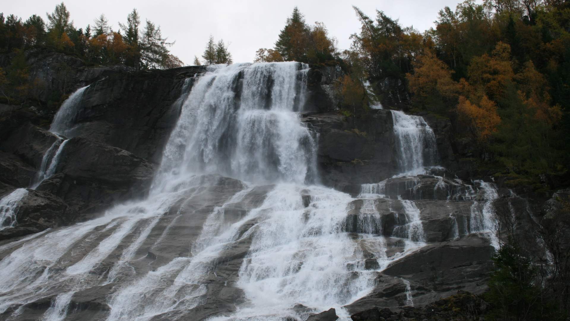 The Furebergfossen waterfall