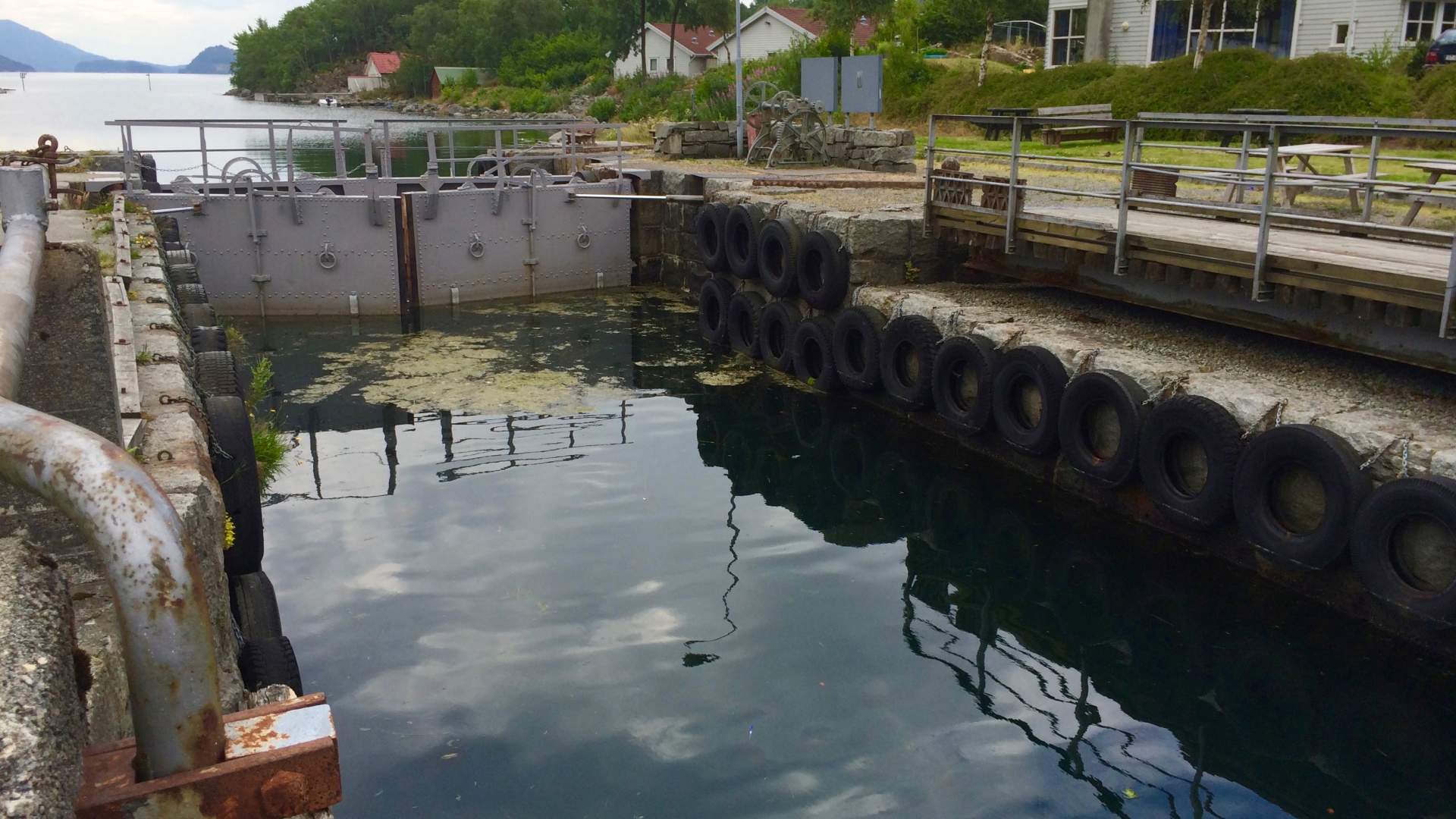 Slusene i Skjoldastraumen