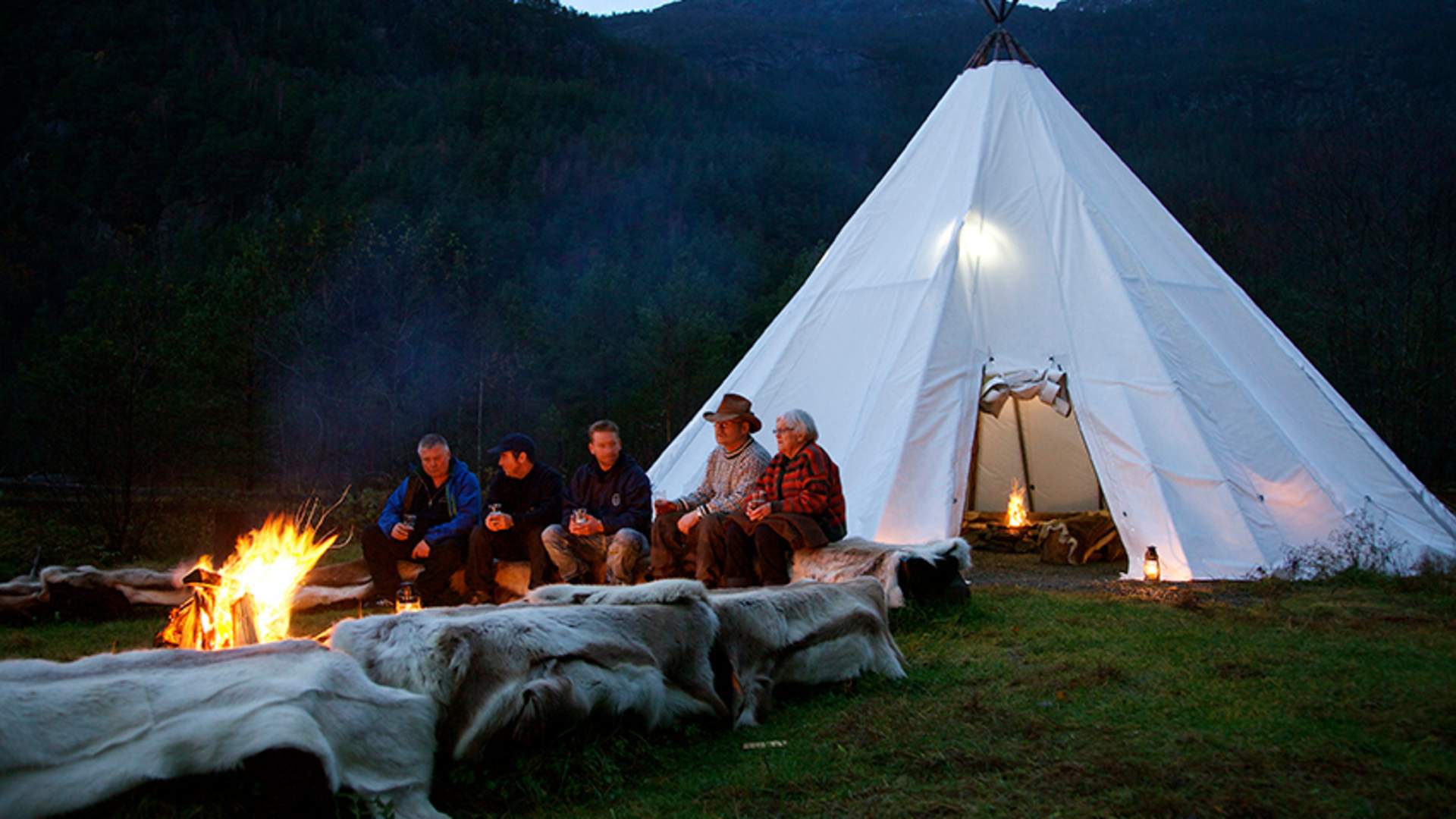 Wilderness Retreat at Mo Laksegard in Sand