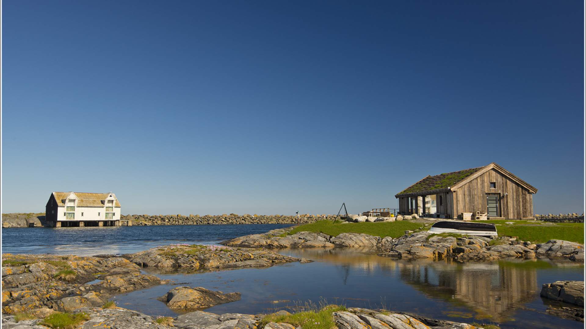 Restaurant OlsenNaustet at Smøla