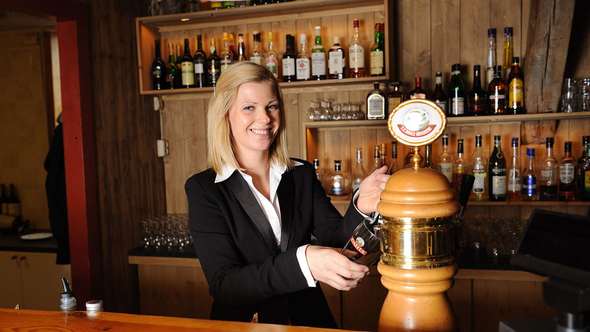 Silver Bell Pub - Håholmen Havstuer