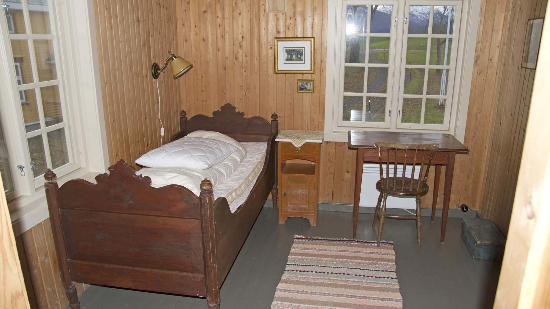 Borgstua accomodation - Kvernes