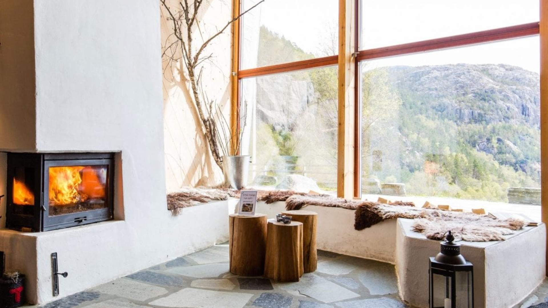 Preikestolen fjellstue på Preikestolen Basecamp