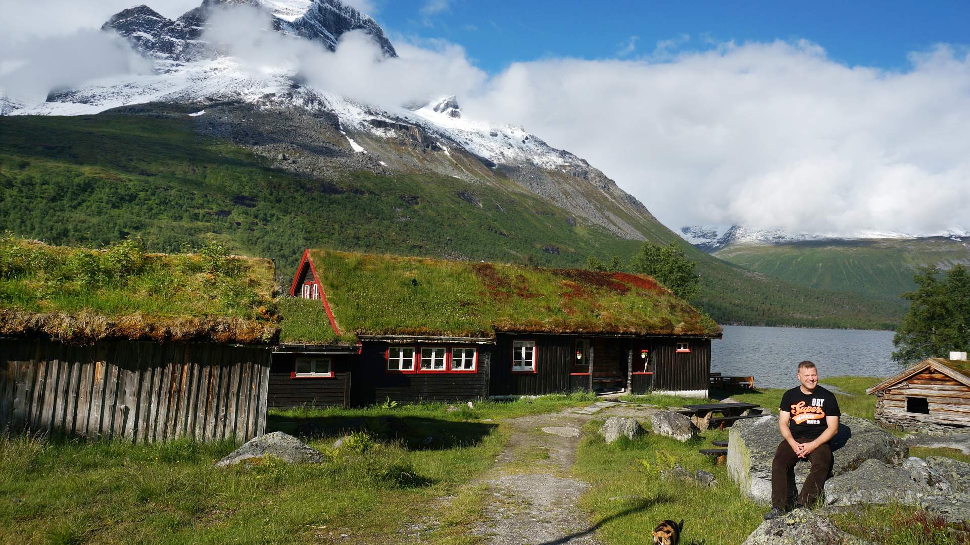 Renndølsetra - Summer pasture farm hotel in Innerdalen