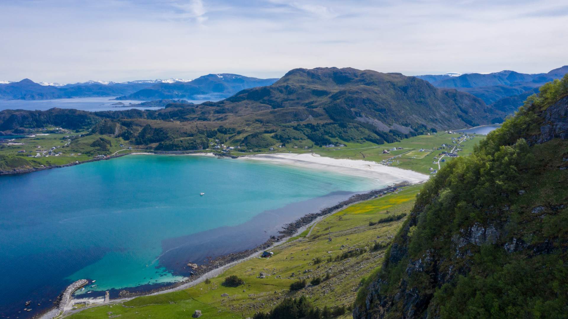 Wohnmobilstellplatz in Måløy