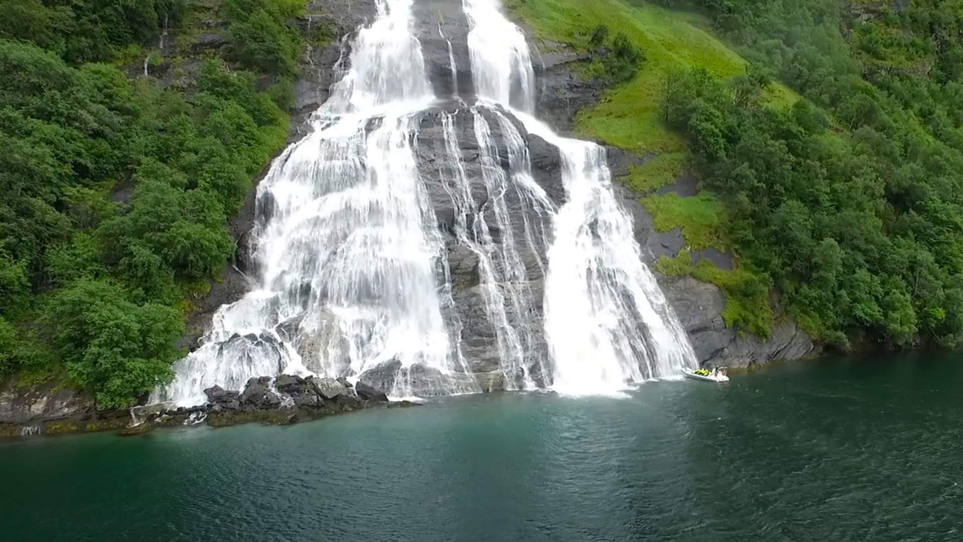 Fjordsafari RIB boat Geirangerfjord
