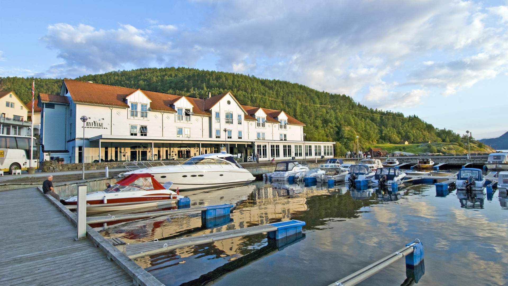 Ryfylke Fjordhotell på Sand
