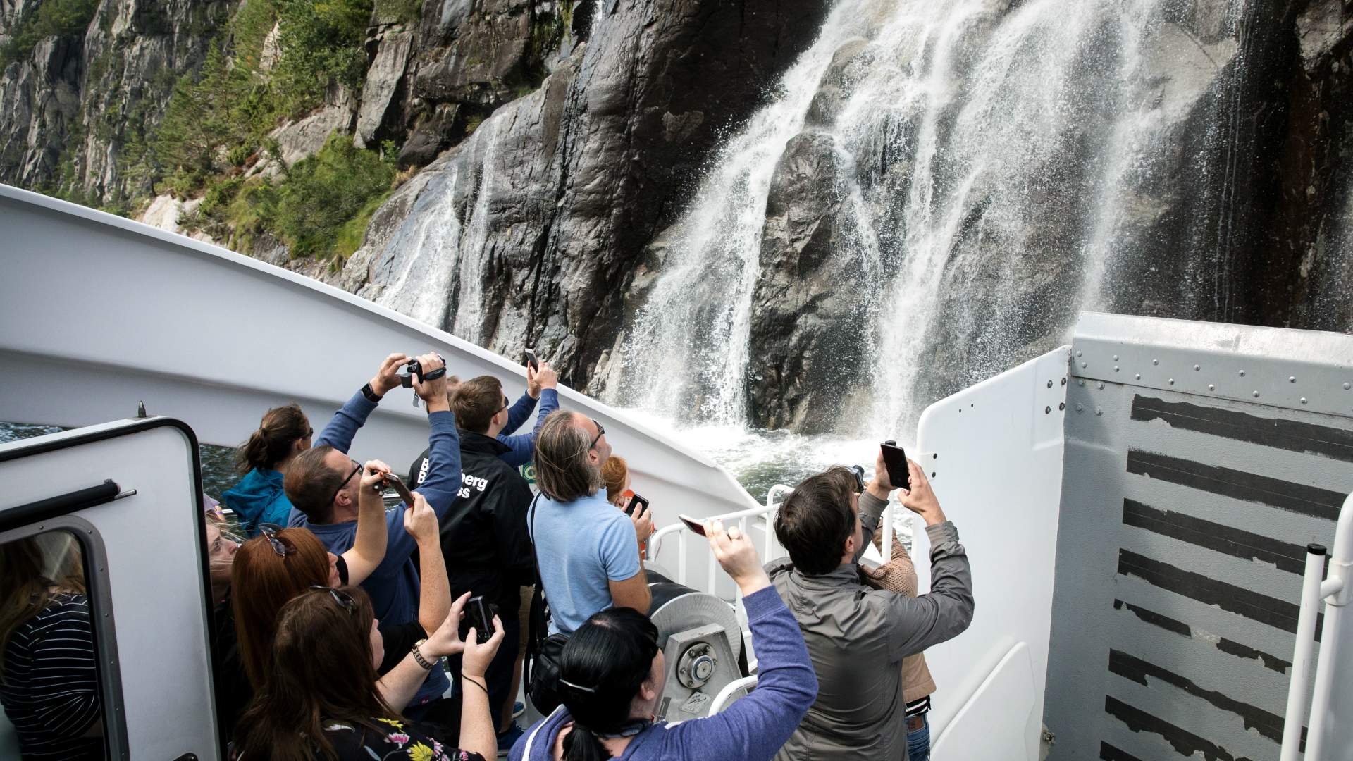 Lysefjord- & Preikestolen-Cruise sommer