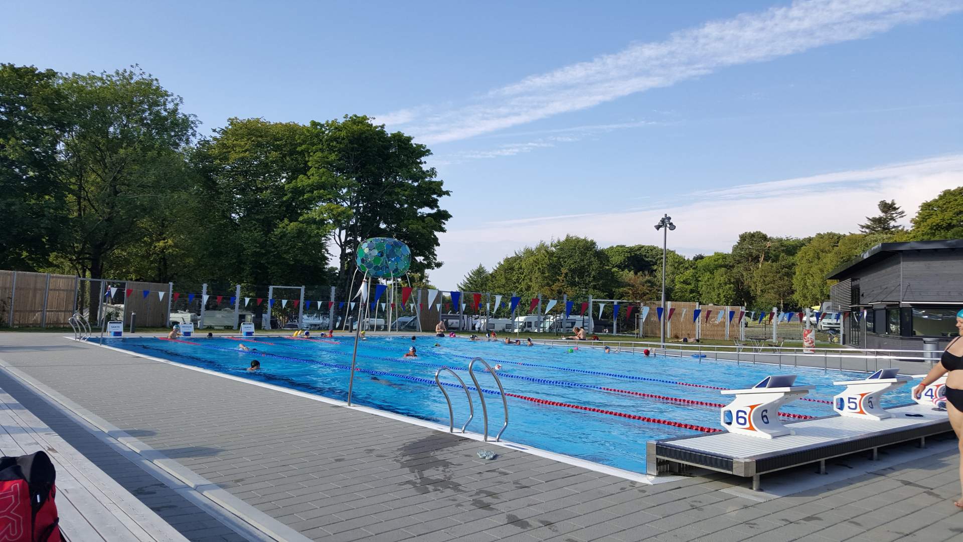 Gamlingen outdoor swimming pool in Stavanger