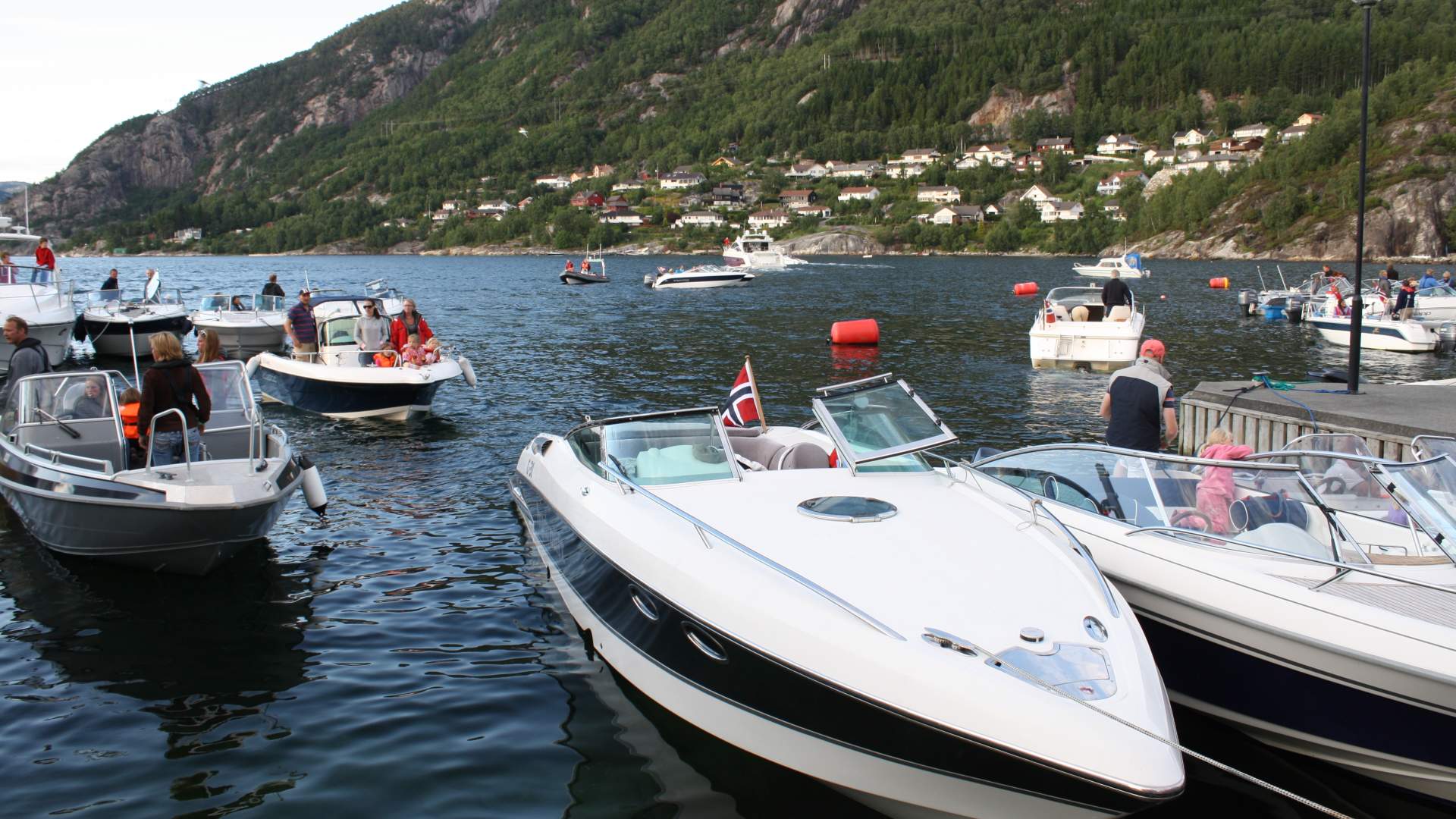 Overnatting hos Lysefjorden Marina ved Lysefjorden