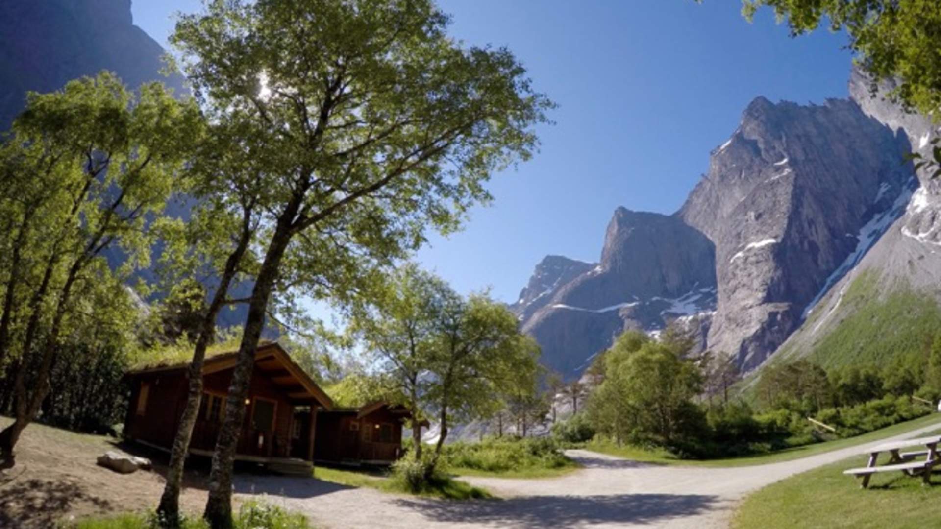 Trollveggen Camping
