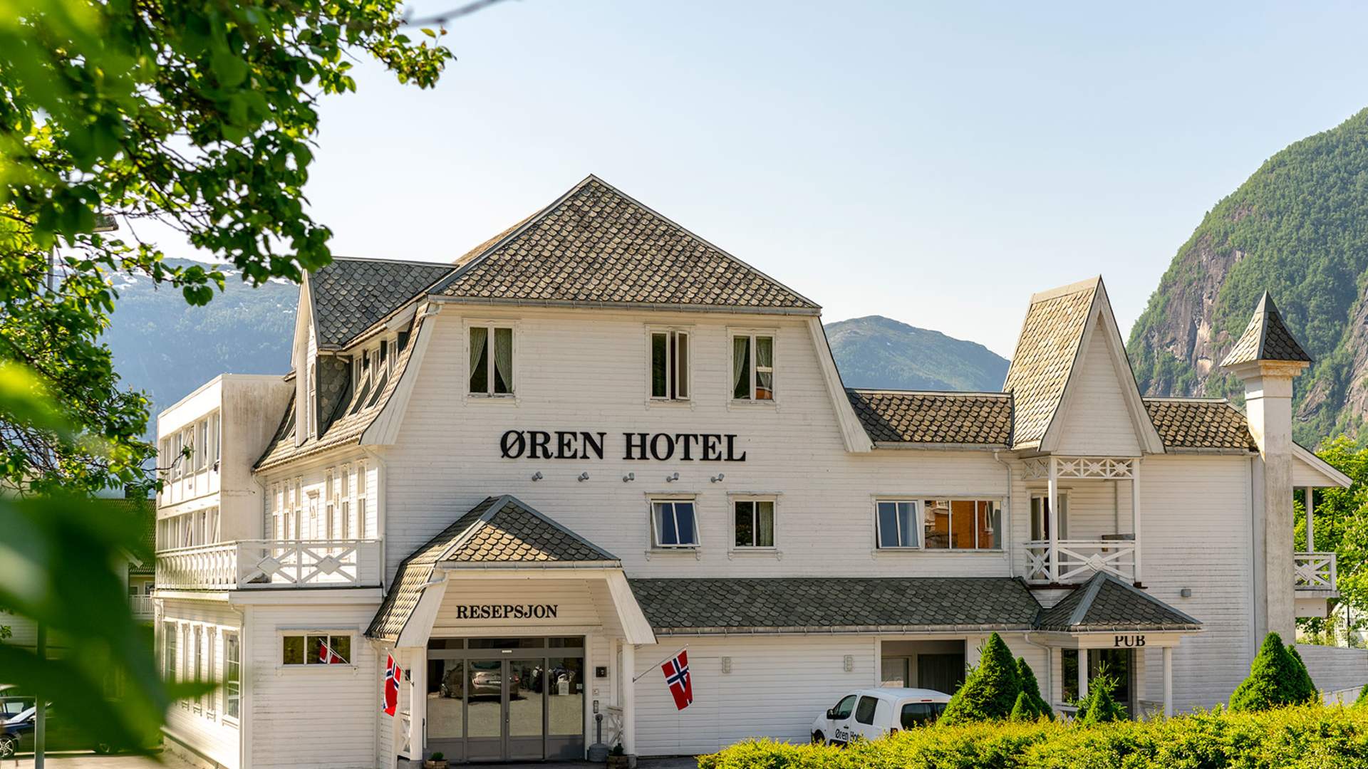 Øren Hotell