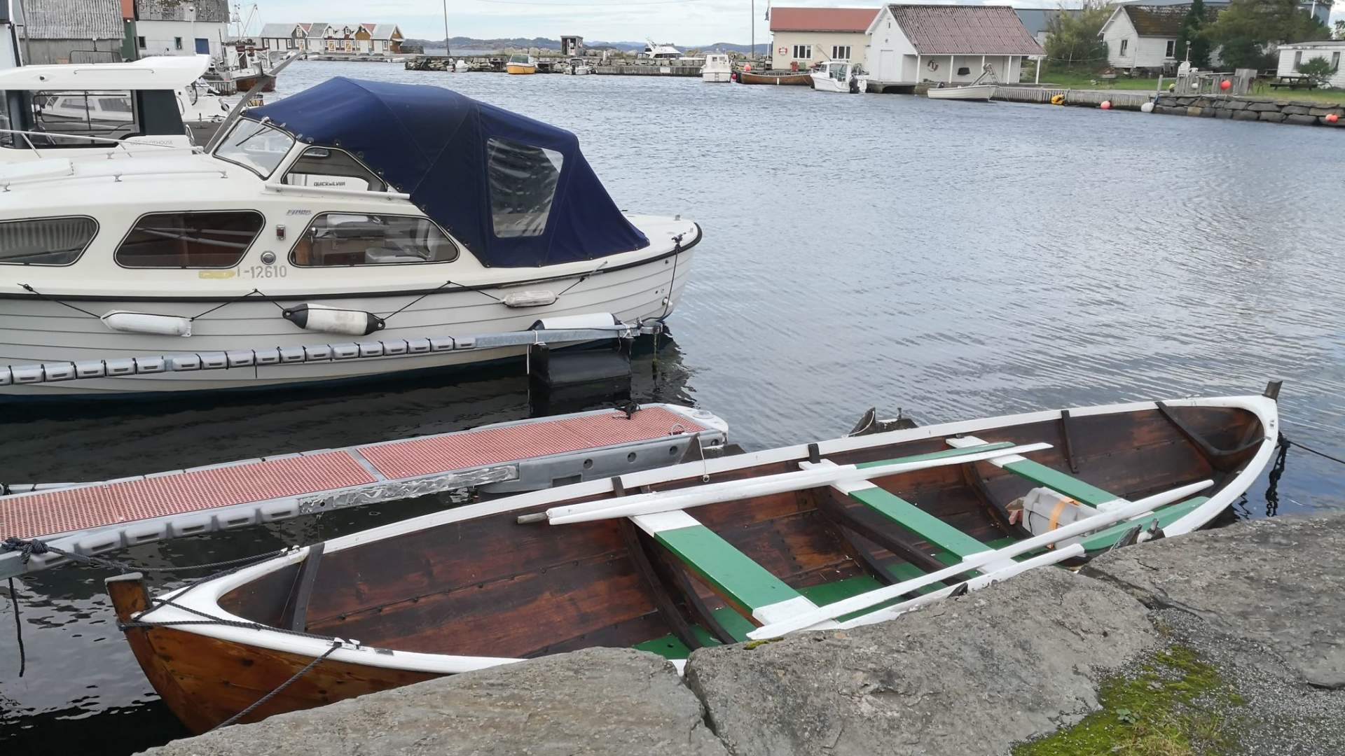 Rent a rowing boat - Bokn