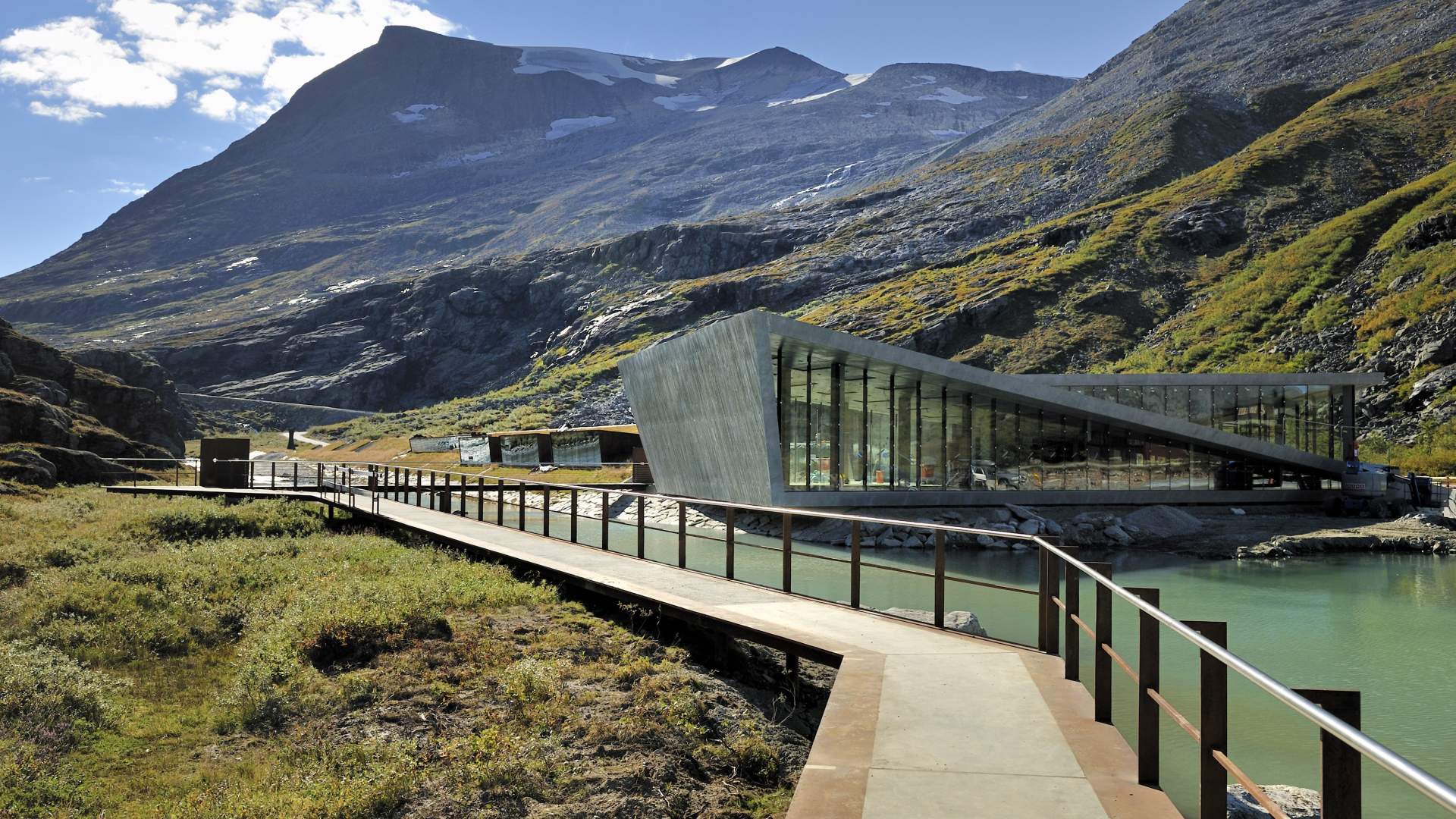 Trollstigen viewpoint