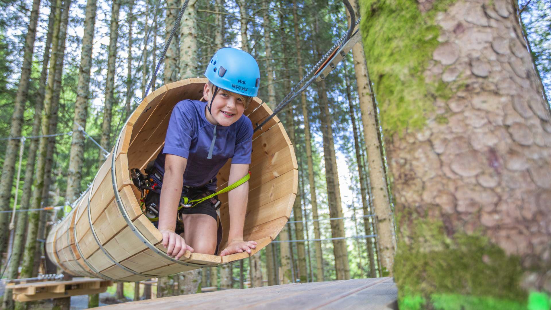 Høyt & Lavt Climbing Park Valsøya