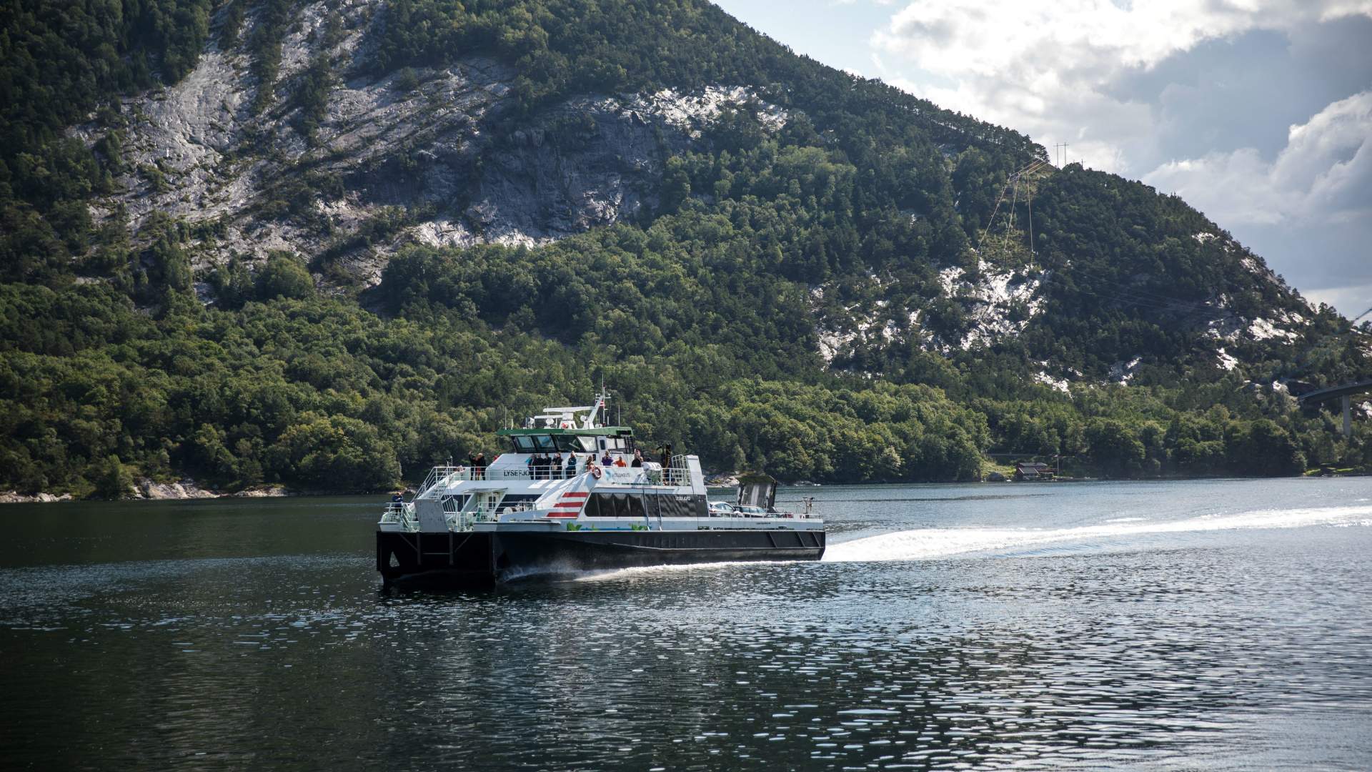 Lysefjord- & Preikestolen-Cruise sommer