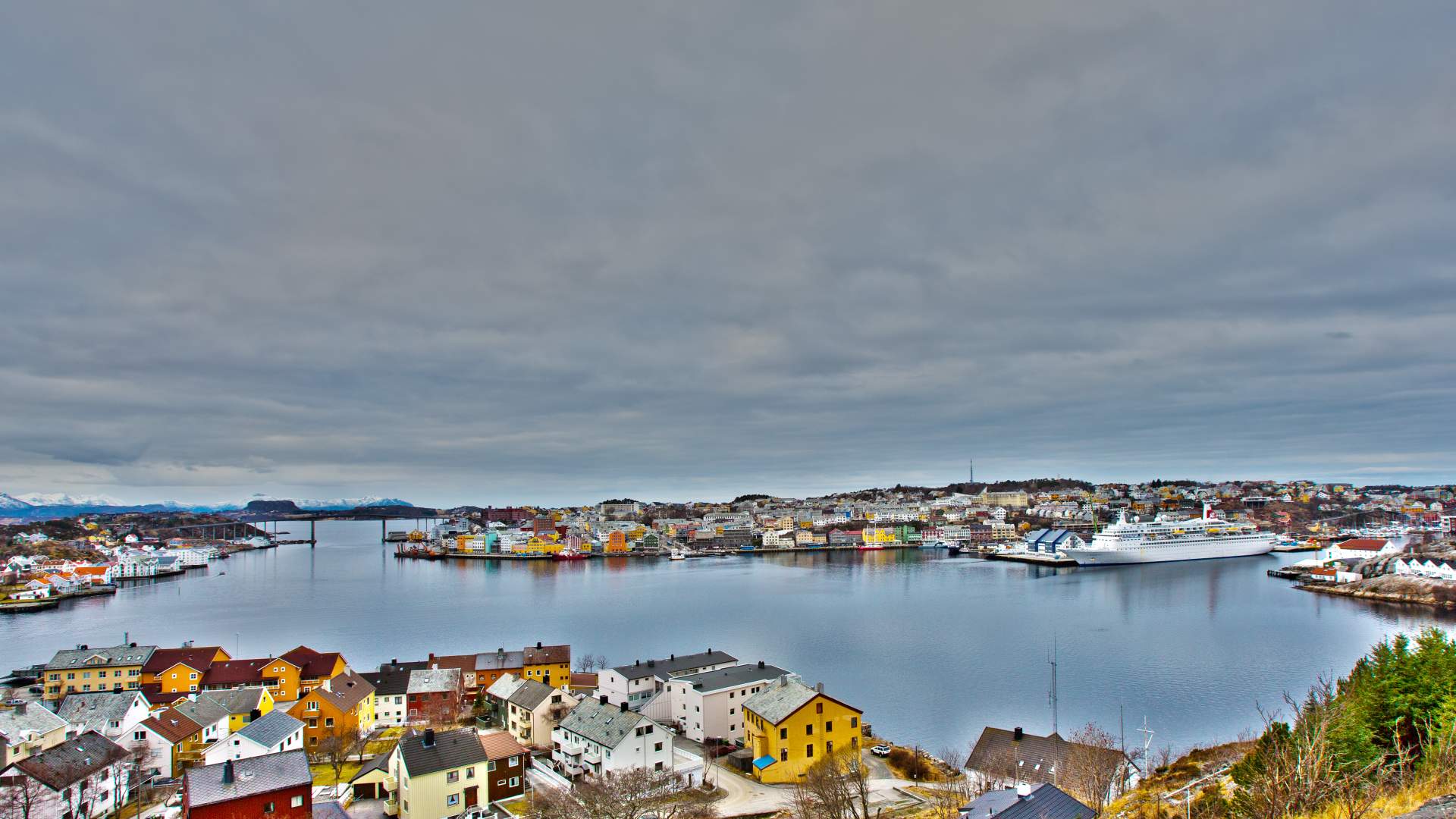 City walk in Kristiansund